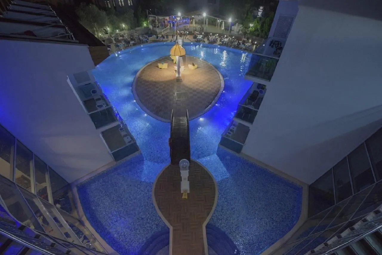 Ocean Blue High Class Hotel & Spa Oludeniz 4*,  Turecko